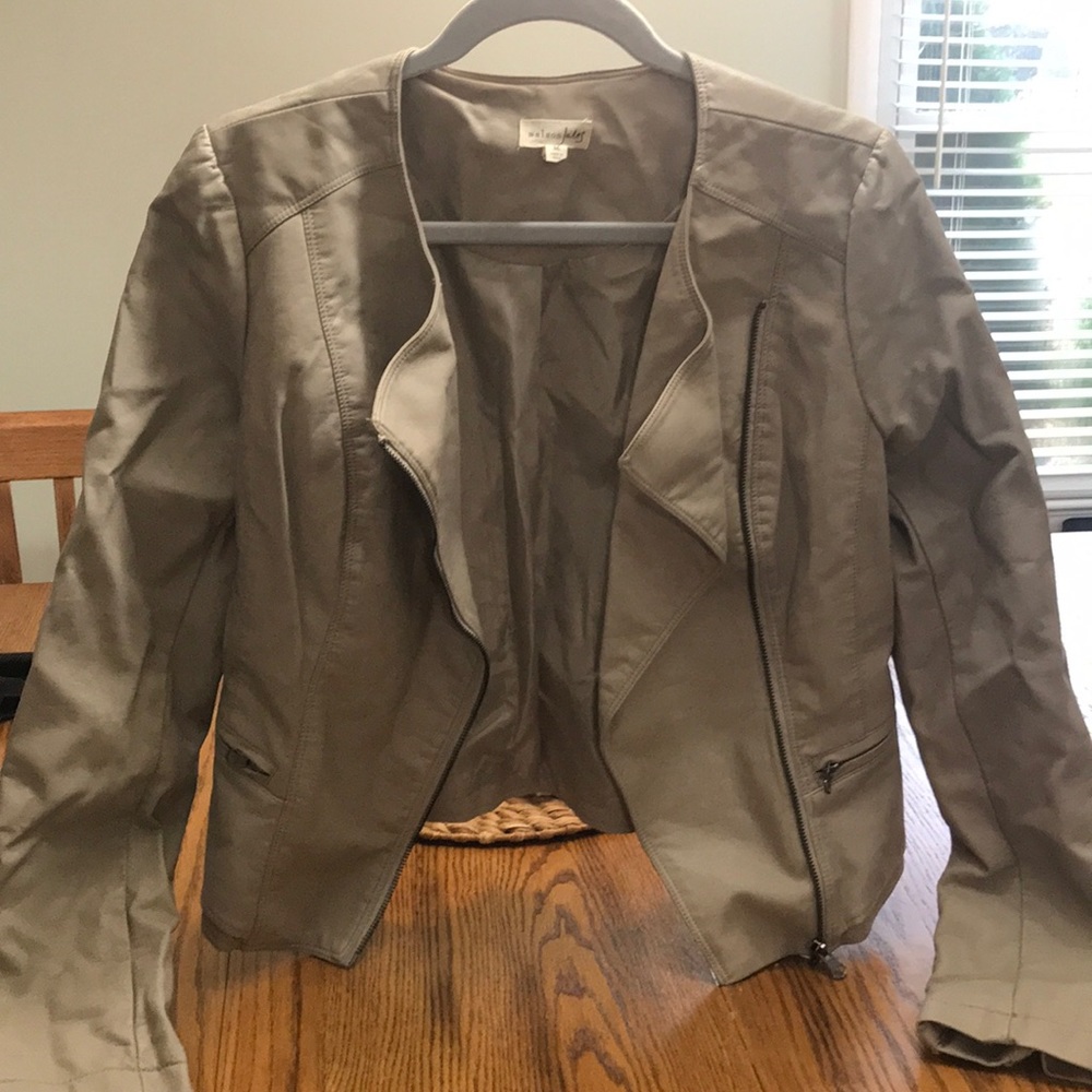 Size M Madison Jules Leather Like Jacket